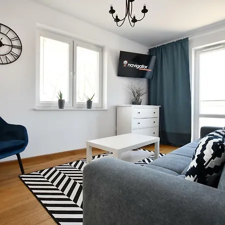 Apartament Navigator-portowa 28 *