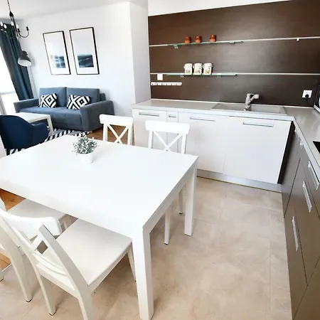 Apartament Navigator-portowa 28