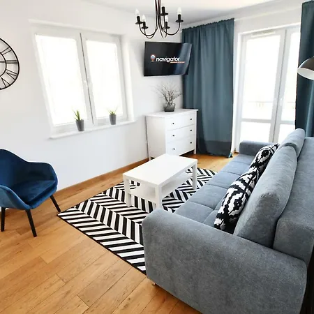 Apartament Navigator-portowa 28 *