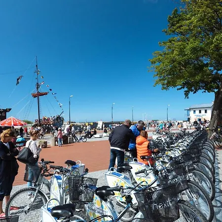 Apartament Navigator-portowa 28 *