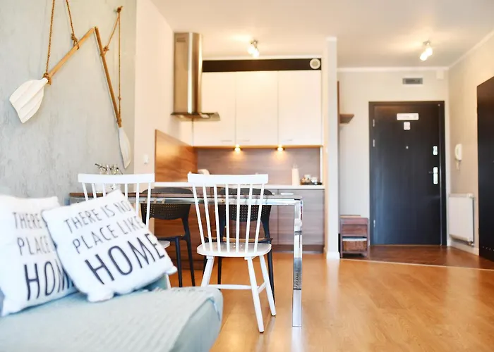 Apartment Navigator-portowa 28 *